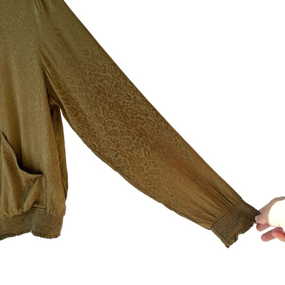 MAEVE Anthropologie Olive Green Gold Silky Leopard Bomber Jacket Size Small - Picture 5 of 9